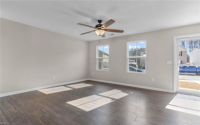 2092 Petersen WAY, Suffolk, VA 23434