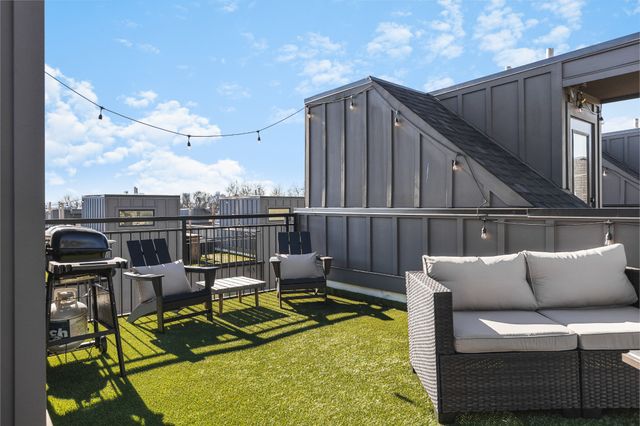 738 Douglas Ave Unit 4, Nashville, TN 37207