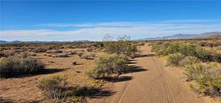 Lot 101 S Amado Road, Golden Valley, AZ 86413