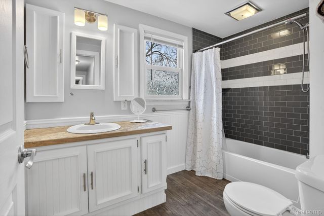 3066 Schaefer Street, Carrollton Township, MI 48604