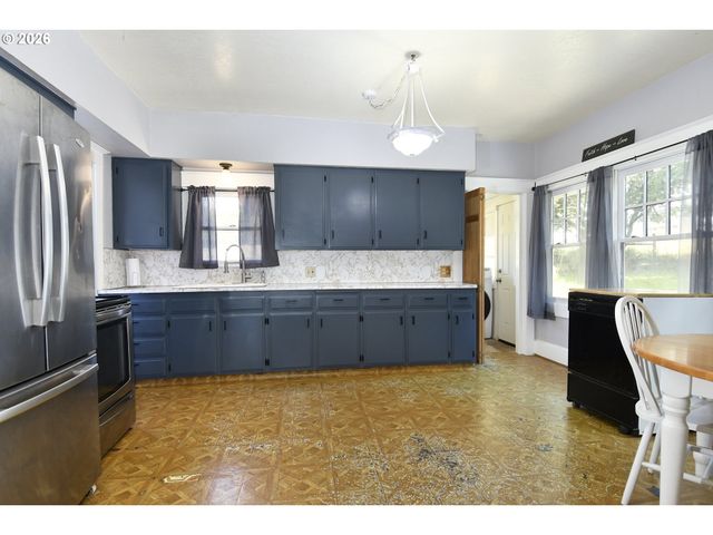 29922 S HULT Rd, Colton, OR 97017