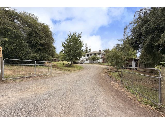 29922 S HULT Rd, Colton, OR 97017