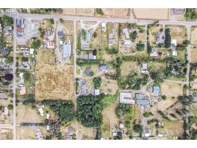 29922 S HULT Rd, Colton, OR 97017