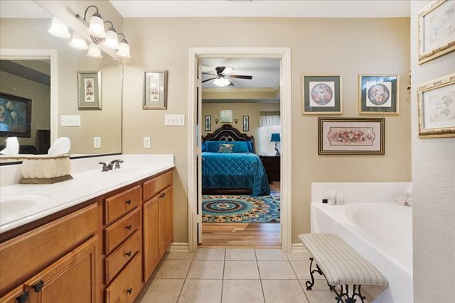 2700 Rex Cruse Drive, Sherman, TX 75092