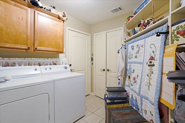 2700 Rex Cruse Drive, Sherman, TX 75092