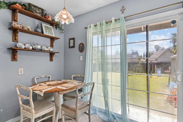 2032 South Ave, Sacramento, CA 95838