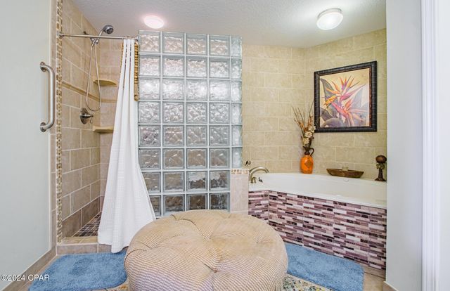 2400 Grandiflora Boulevard E601, Panama City, FL 32408