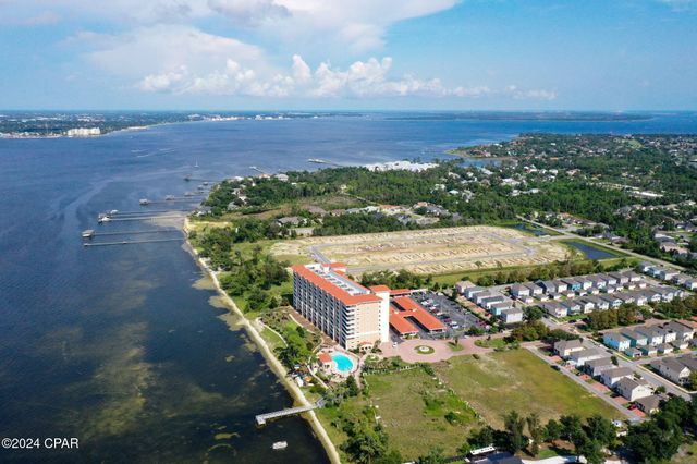 2400 Grandiflora Boulevard E601, Panama City, FL 32408