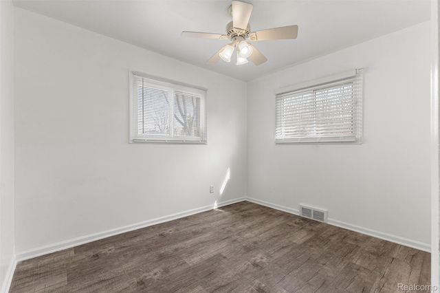 6872 Lathers Street, Garden City, MI 48135