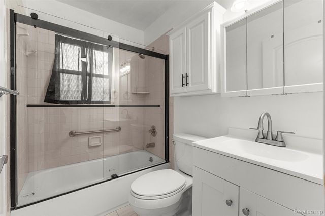 6872 Lathers Street, Garden City, MI 48135