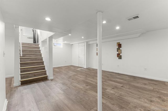 6872 Lathers Street, Garden City, MI 48135