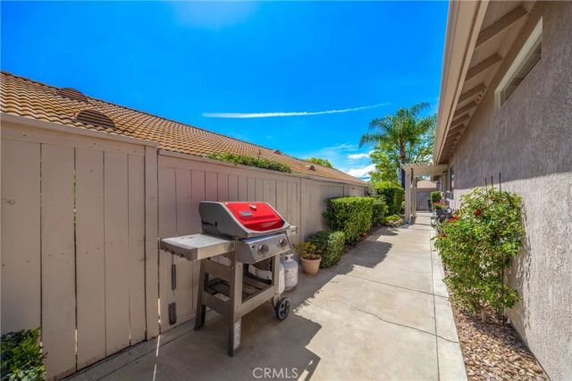 23891 VIA ASTUTO, Murrieta, CA 92562