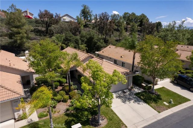 23891 VIA ASTUTO, Murrieta, CA 92562