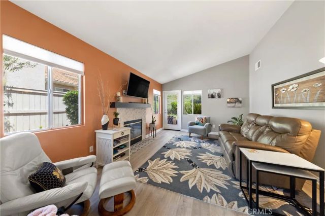 23891 VIA ASTUTO, Murrieta, CA 92562