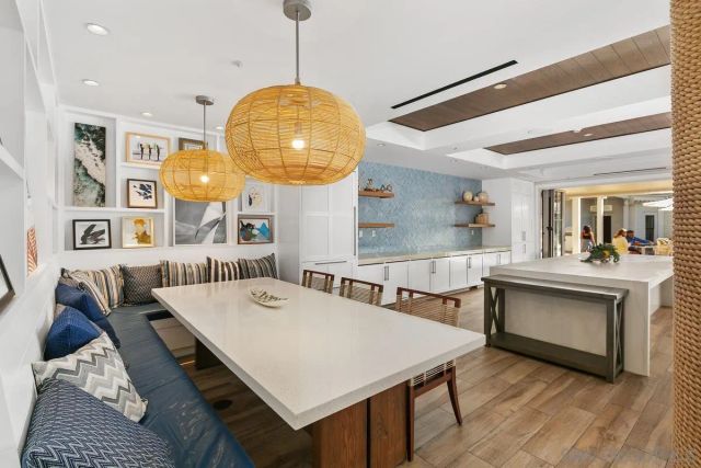 1500 Orange Ave 10, Coronado, CA 92118