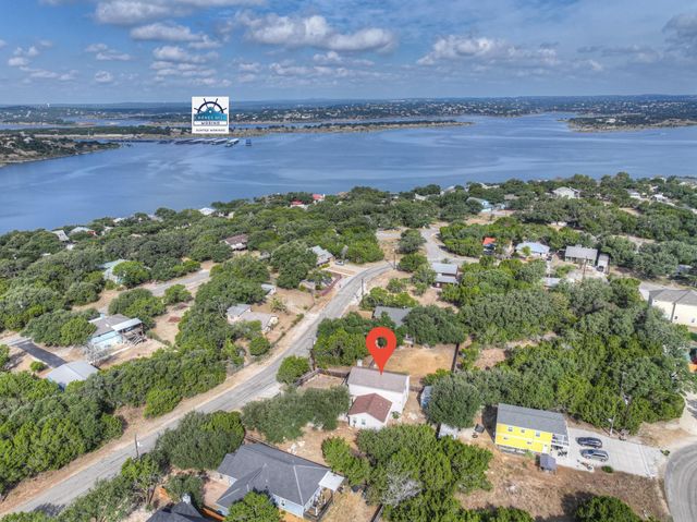 1452 Lakeview DR, Canyon Lake, TX 78133