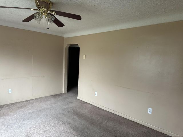 22812 ALMOND Avenue, Eastpointe, MI 48021