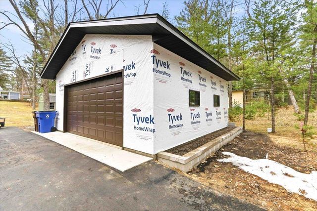 2108 Wigwam Street, Friendship, WI 53934