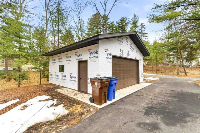 2108 Wigwam Street, Friendship, WI 53934