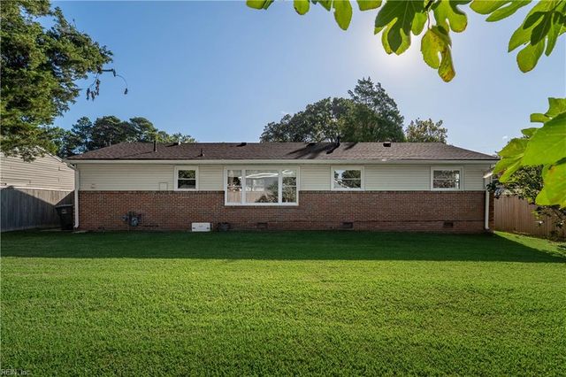 3521 Gamage DR, Norfolk, VA 23518