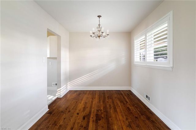 3521 Gamage DR, Norfolk, VA 23518
