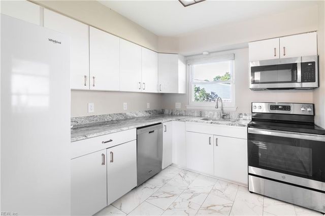 3521 Gamage DR, Norfolk, VA 23518