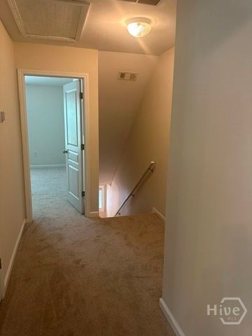490 Barnett Shoals Road 436, Athens, GA 30605
