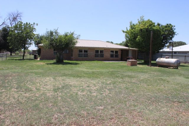 114 Laura Drive, San Angelo, TX 76905