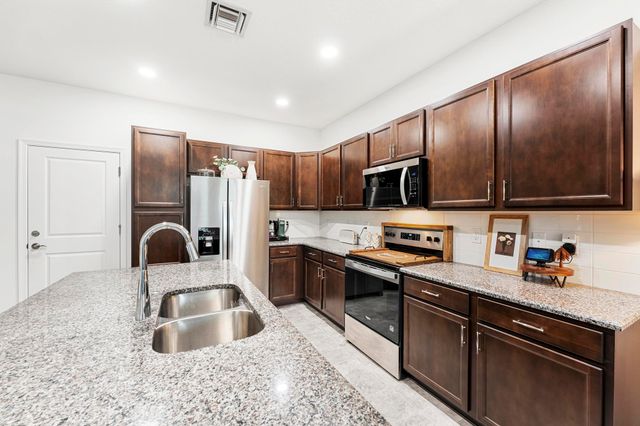 16417 Mirabell Manor Lane, The Acreage, FL 33470