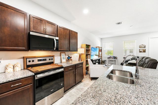 16417 Mirabell Manor Lane, The Acreage, FL 33470