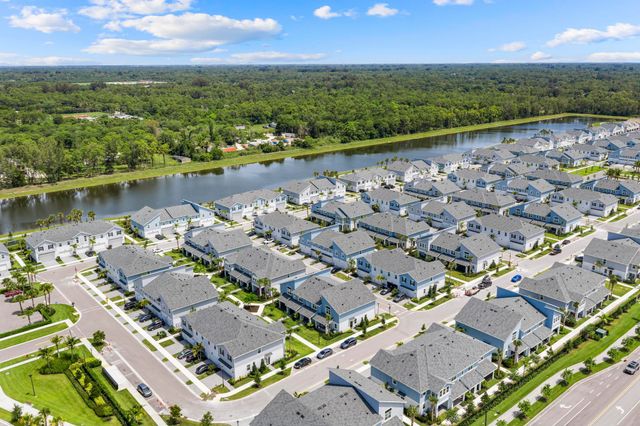 16417 Mirabell Manor Lane, The Acreage, FL 33470