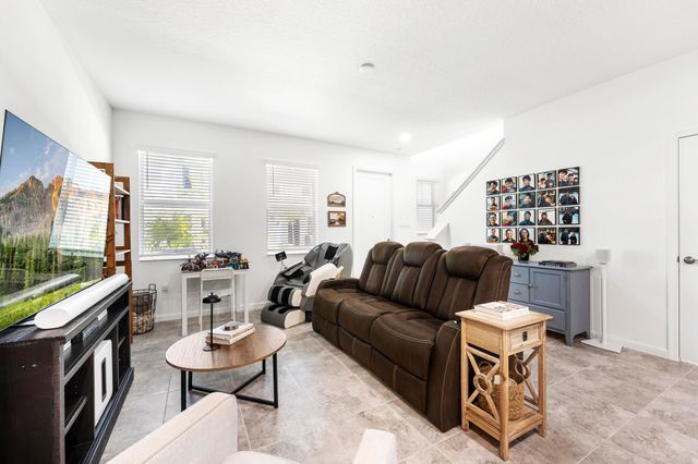 16417 Mirabell Manor Lane, The Acreage, FL 33470