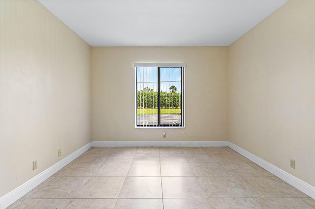 826 Sky Pine Way D1, Greenacres, FL 33415