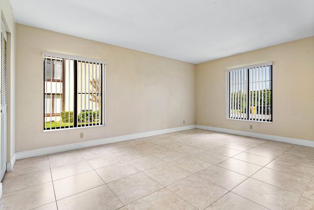 826 Sky Pine Way D1, Greenacres, FL 33415