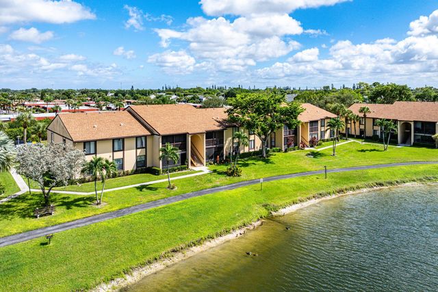 826 Sky Pine Way D1, Greenacres, FL 33415