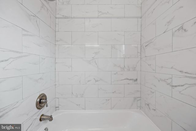 5810 LONGFELLOW ST, Riverdale, MD 20737