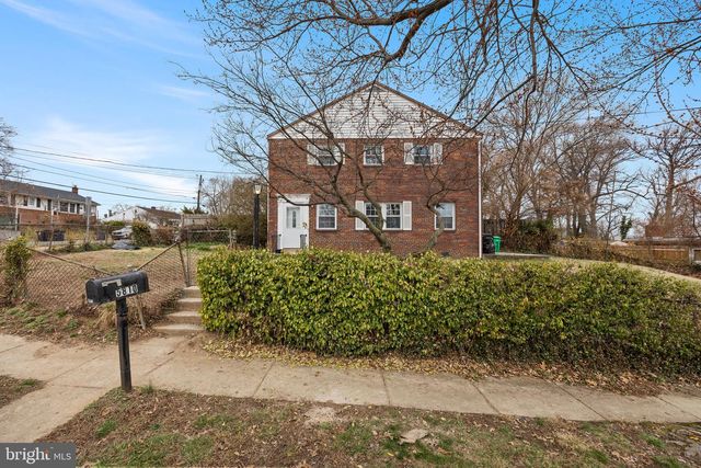 5810 LONGFELLOW ST, Riverdale, MD 20737