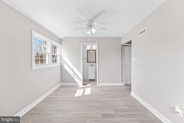 5810 LONGFELLOW ST, Riverdale, MD 20737