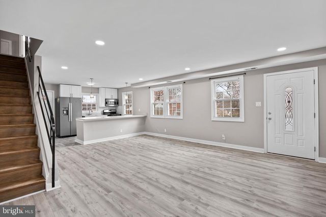 5810 LONGFELLOW ST, Riverdale, MD 20737