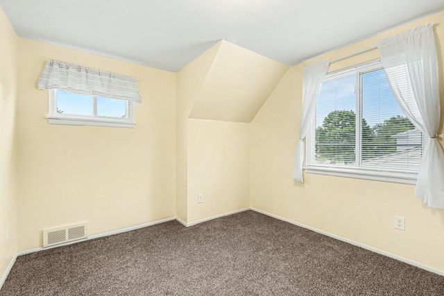 8485 Forrest Drive, Canton, MI 48187