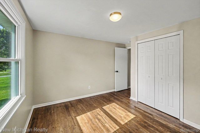 1105 Woodnoll Drive, Mundy Township, MI 48507