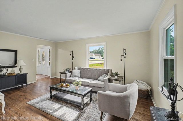 1105 Woodnoll Drive, Mundy Township, MI 48507