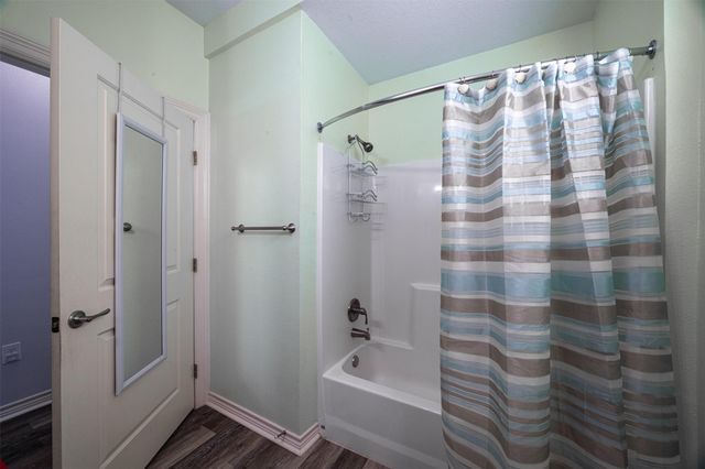 5017 Avenue K, Galveston, TX 77551