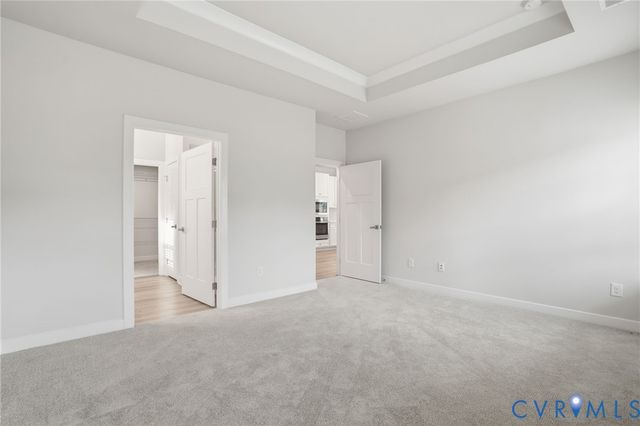 11325 Vulcan Ln, Chester, VA 23831