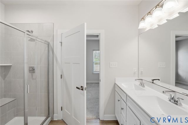 11325 Vulcan Ln, Chester, VA 23831