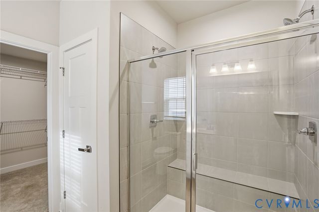 11325 Vulcan Ln, Chester, VA 23831