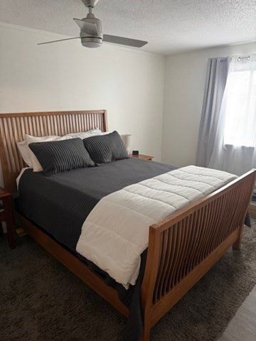 56 Edgeworth St 22, Worcester, MA 01605