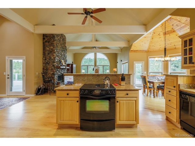 6100 Elk Valley Rd, Divide, CO 80814