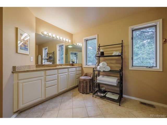 6100 Elk Valley Rd, Divide, CO 80814