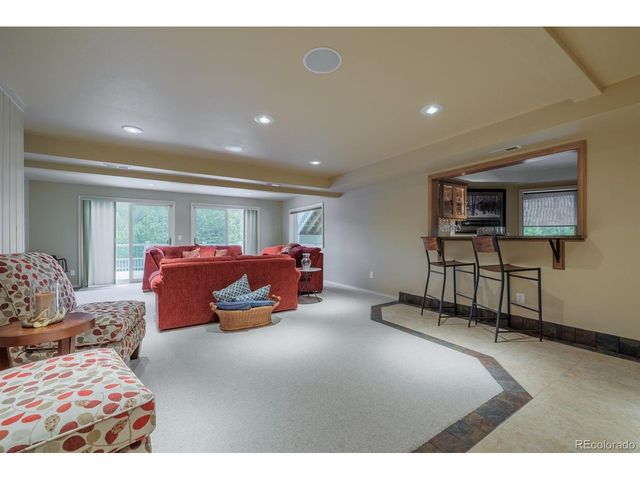 6100 Elk Valley Rd, Divide, CO 80814